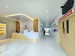 Gili T clinic phone number