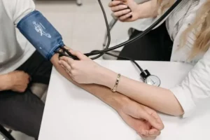 Gili Meno doctor appointment